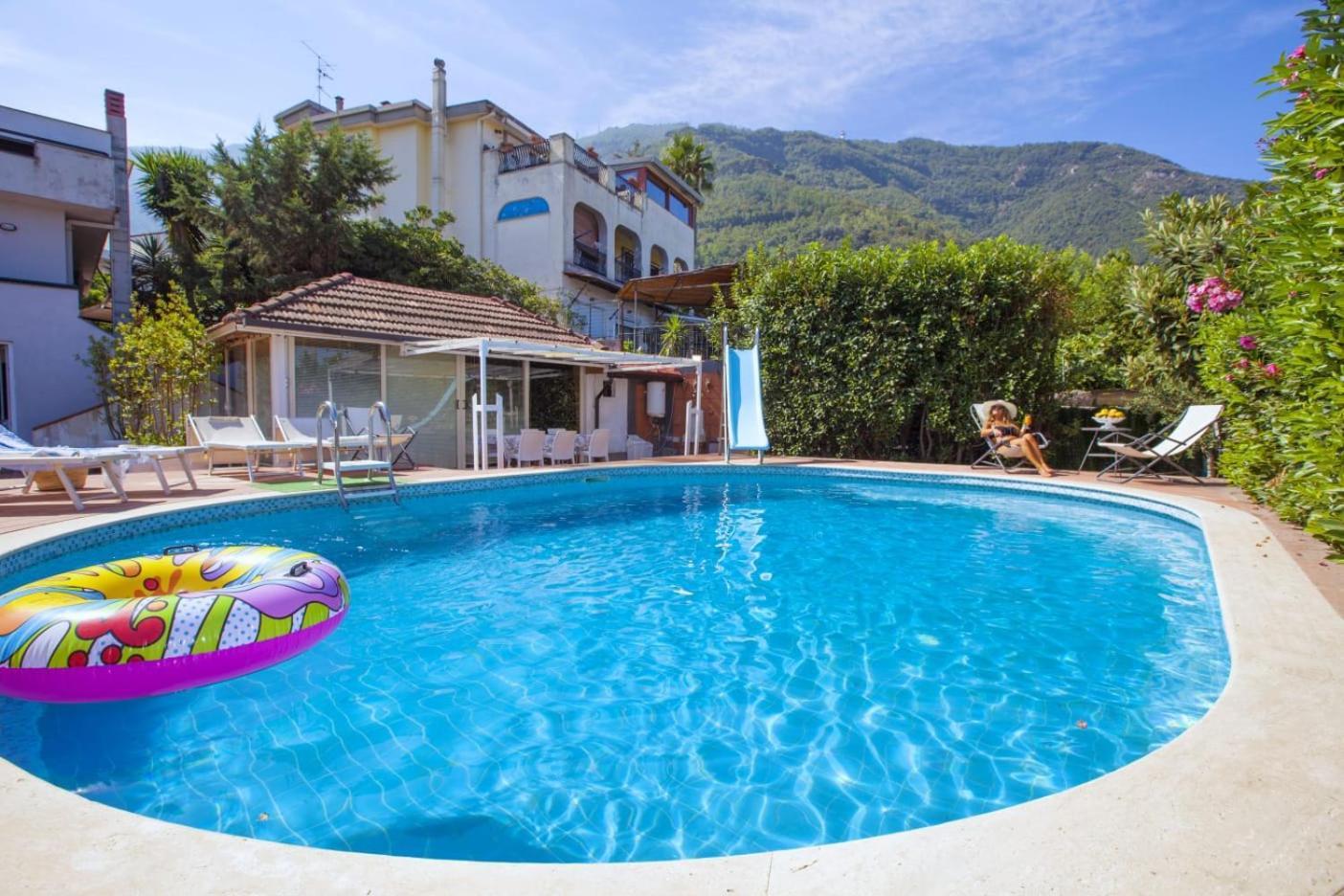 Villa Amore Кастеламаре ди Стабия Екстериор снимка